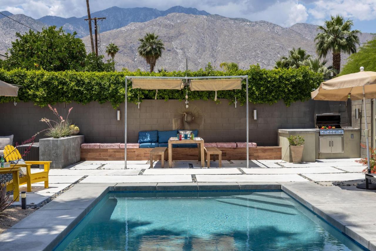 Lucy I'M Home Palm Springs Exterior photo